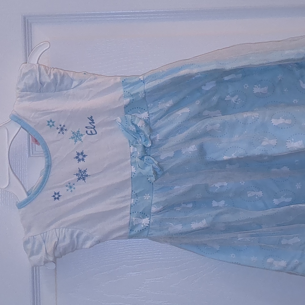 Elsa dress - Picture 2 of 2